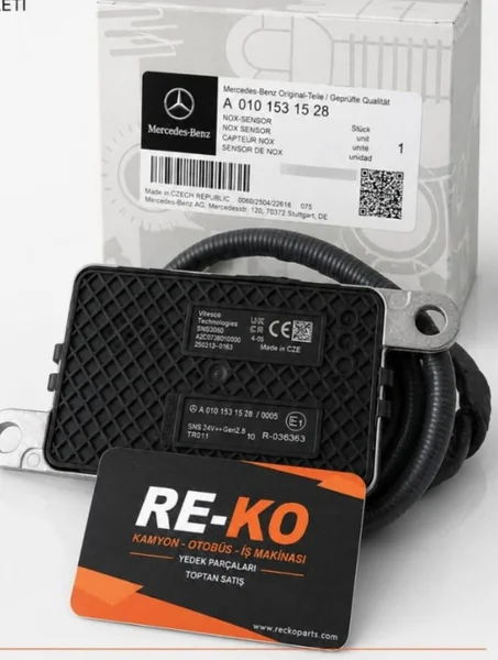 Mercedes-Benz A 010 153 15 28 NOx Sensor, Nitrogen Oxide Exhaust Gas Sensor / Upstream of the Catalytic Converter