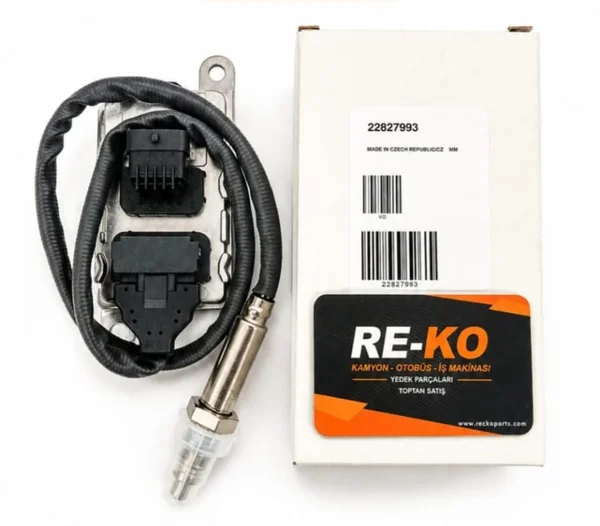 VOLVO 22827993 Nitrogen Oxide (NOx) Sensor / Emissions Sensor