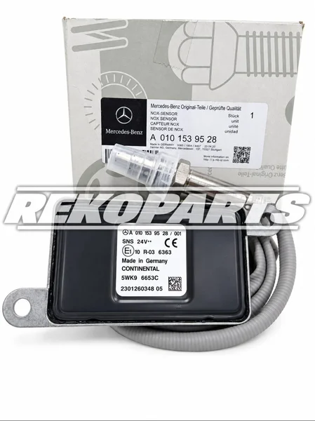 A 010 153 95 28 Mercedes-Benz AdBlue / NOx (Nitrogen Oxide) Sensor A0101539528