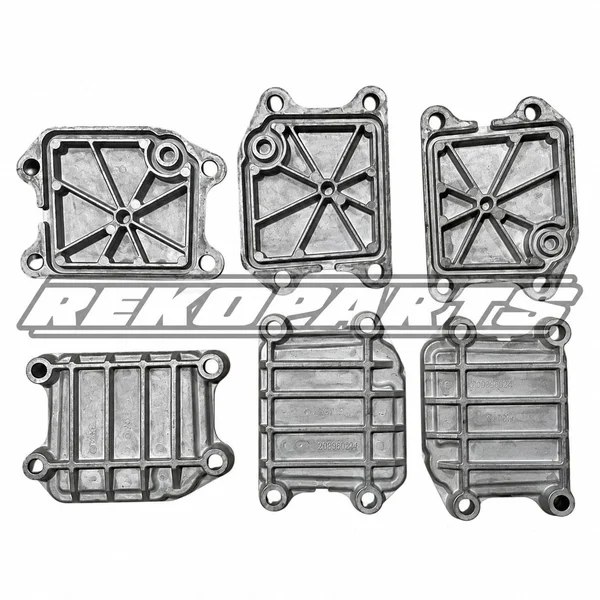 205334497 VOLVO Crankcase Ventilation / Oil Separator Filter Cover